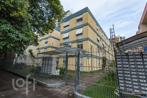 Image 33 - 235815